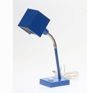 Vintage tafel of bureaulamp "Kuben".  Van Hans Agne Jacobsen. Zweden jaren 70.