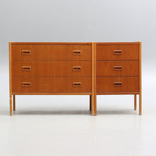 Load image into Gallery viewer, Vintage teak Ladenkastjes 1960