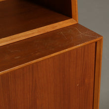 Load image into Gallery viewer, Vintage teak boekenkast jaren 60