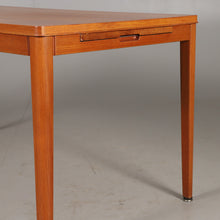 Load image into Gallery viewer, vintage teak salon tafel&quot;Aristokrat&quot;, door Engström/Myrstrand, Tingströms
