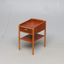 Load image into Gallery viewer, Vintage teak nachtkastje .zweden 1960