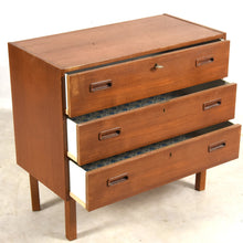 Load image into Gallery viewer, Vintage teak ladekastje Zweden 1960 (#327)