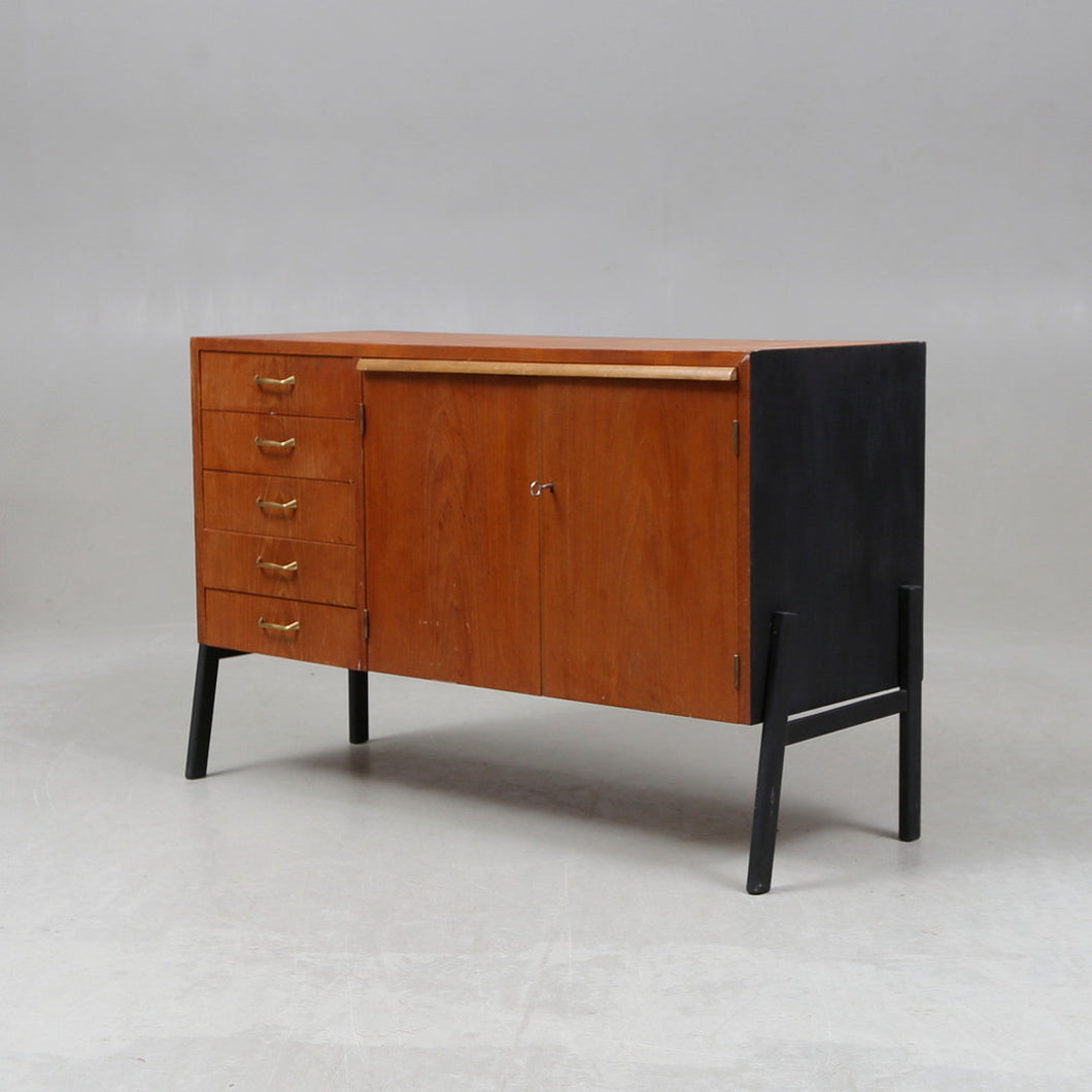Sideboard Teak jaren 60 Zweeds ontwerp (22596)