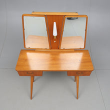 Load image into Gallery viewer, Make-up tafel
